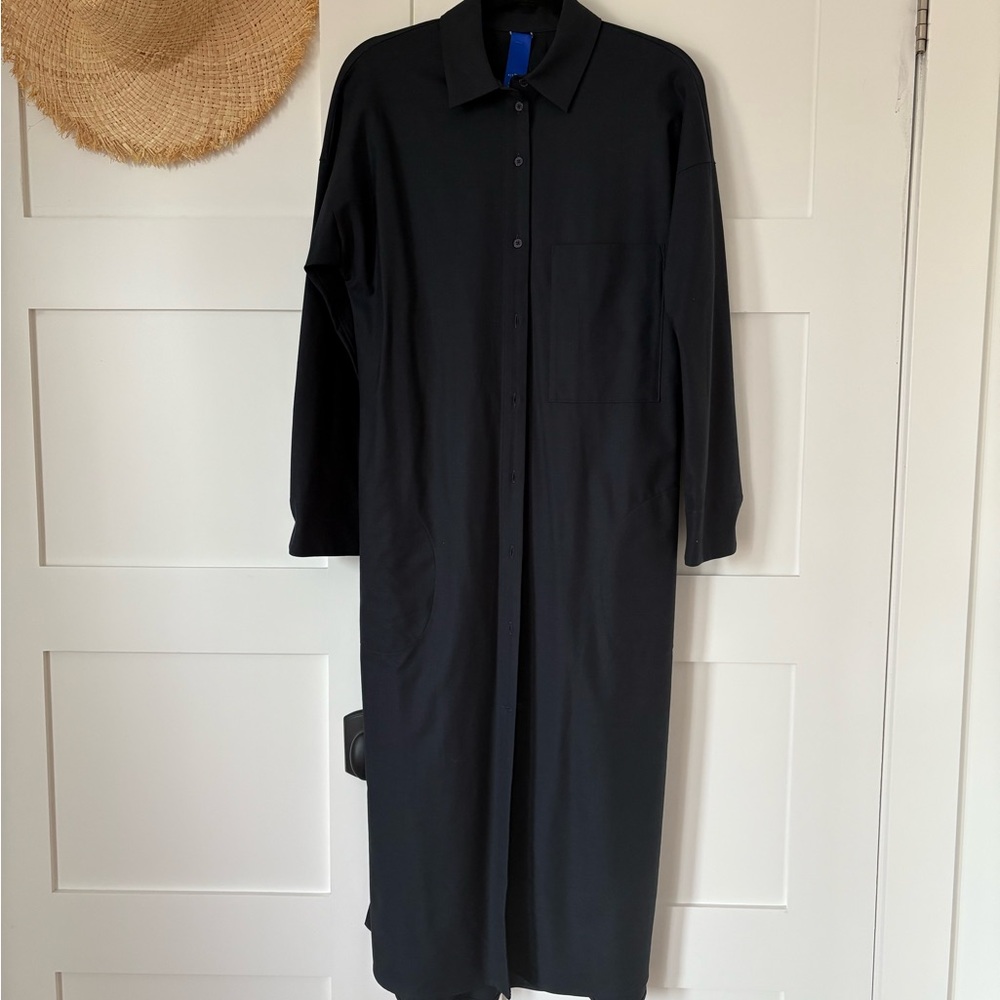 Kit and Ace - S/M Black Long Sleeve Shirt / Poplin Dress - Limited Edition New